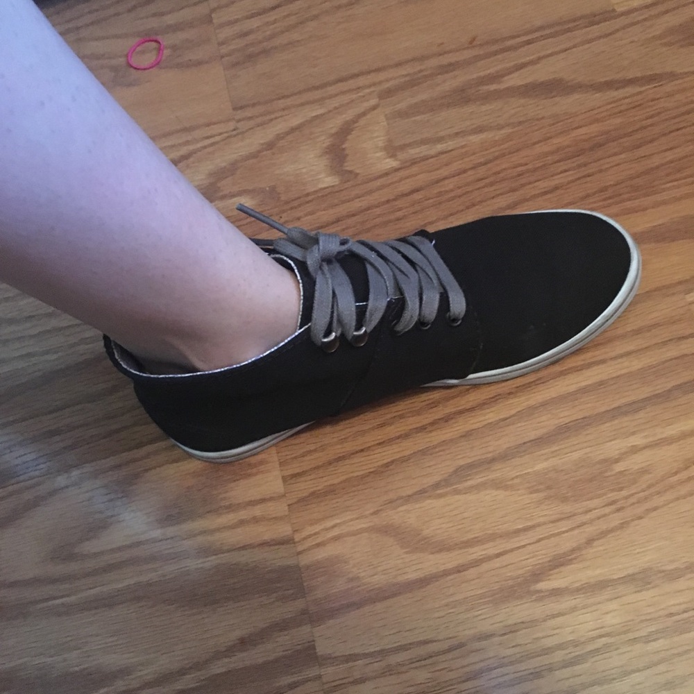 Vans - Picture 8 of 8